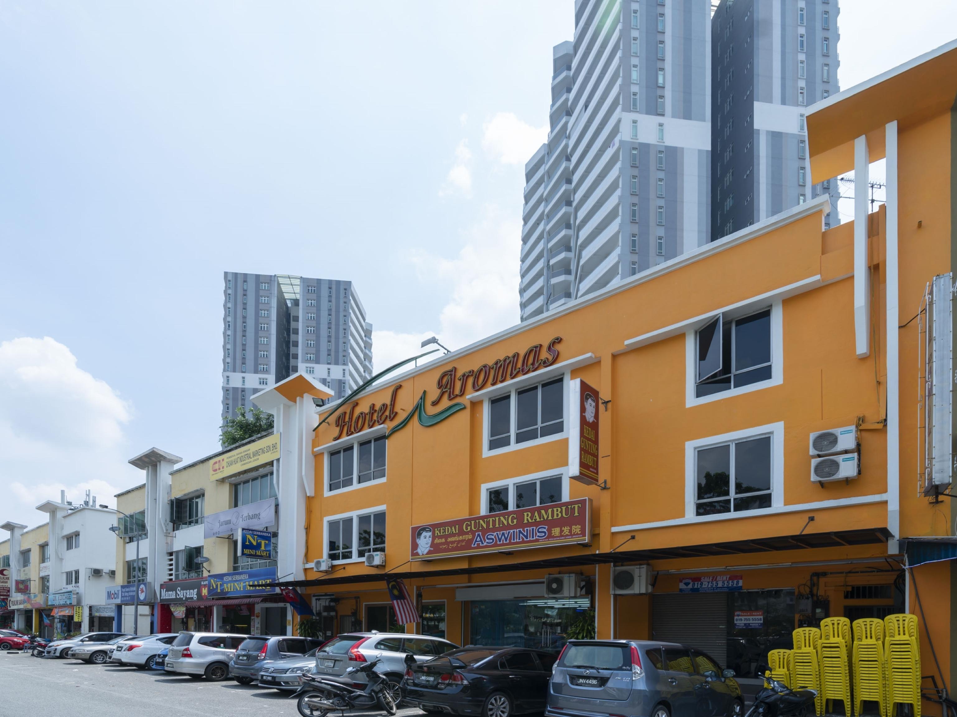 โรงแรมอโรมาส์ เจบี ยะโฮร์บาห์รู ภายนอก รูปภาพ